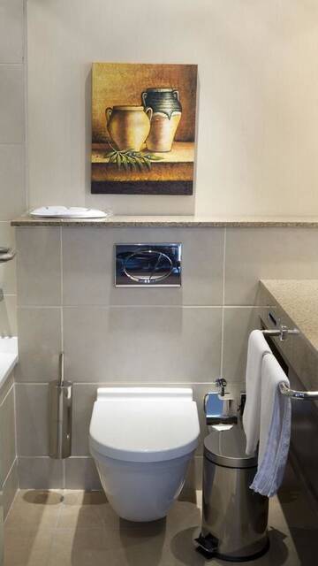 Стандартный двухместный номер с 1 кроватью в Отеле Holiday Inn Almaty